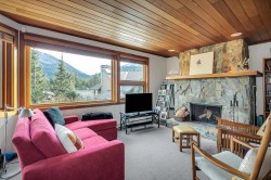 109-6117 Eagle Drive  Whistler, BC V8E 0E1