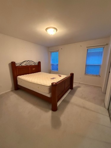 3200 River Rd, Richmond, BC 