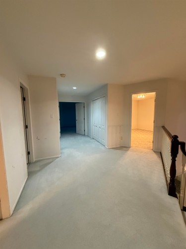 3200 River Rd, Richmond, BC 