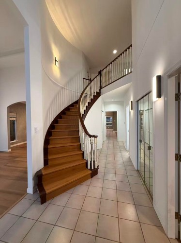 3200 River Rd, Richmond, BC 