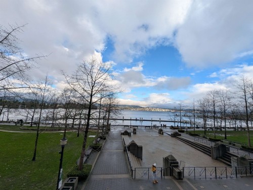 1211 Cordova W, Vancouver, BC 