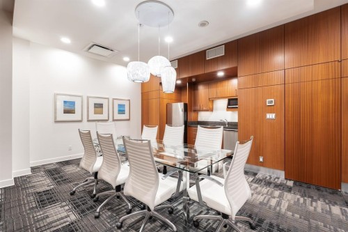 1211 Cordova W, Vancouver, BC 