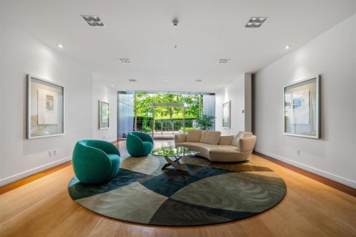 1211 Cordova W, Vancouver, BC 