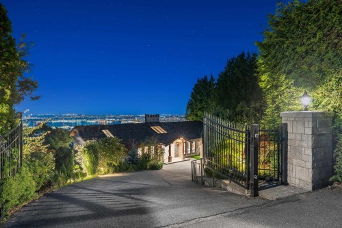 1521 Chartwell Drive, West Vancouver, BC 