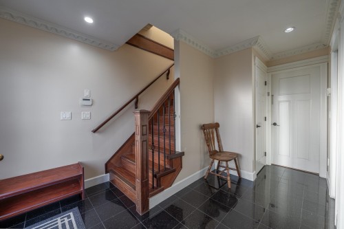 741 61St Avenue E, Vancouver, BC 