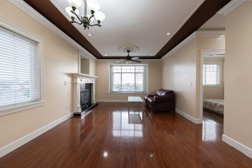 741 61St Avenue E, Vancouver, BC 