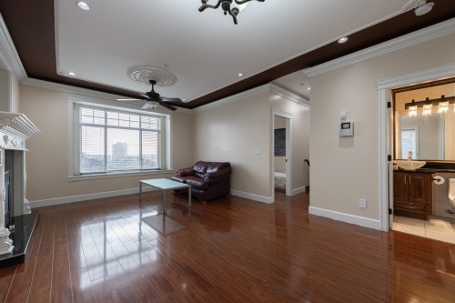 741 61St Avenue E, Vancouver, BC 