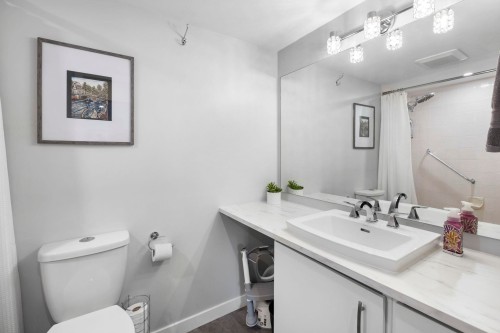 102-22222 119 Avenue, Maple Ridge, BC 