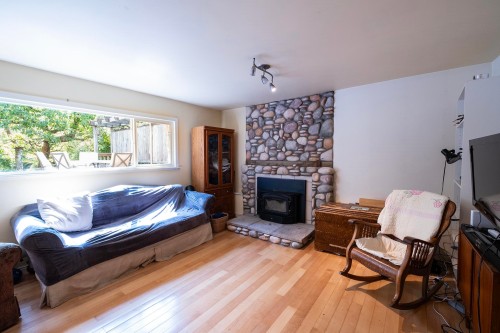 1160 Rosamund Road, Gibsons, BC 