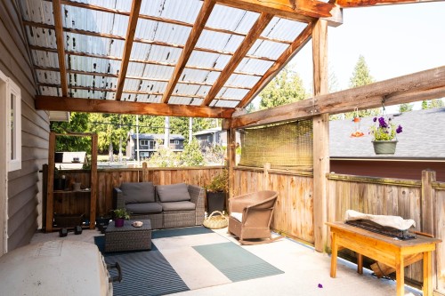 1160 Rosamund Road, Gibsons, BC 