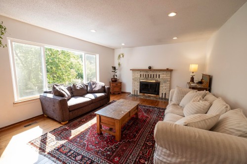 1160 Rosamund Road, Gibsons, BC 