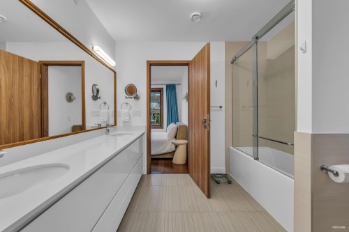 2227 Haywood Avenue, West Vancouver, BC 