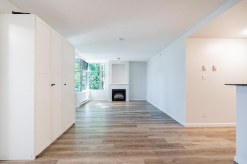 005-9298 University Crescent, Burnaby, BC 