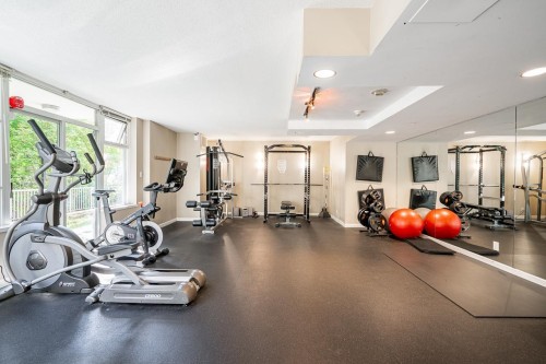 005-9298 University Crescent, Burnaby, BC 