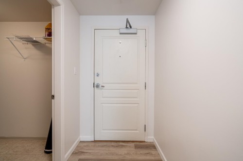 005-9298 University Crescent, Burnaby, BC 