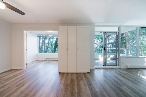 005-9298 University Crescent, Burnaby, BC 