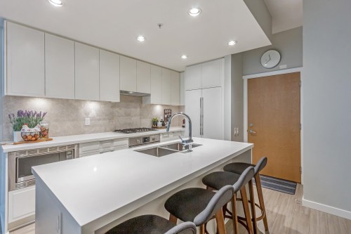 308-3188 Riverwalk Avenue, Vancouver, BC 