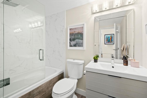 410-124 3Rd Street W, North Vancouver, BC 