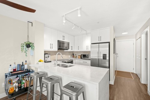 410-124 3Rd Street W, North Vancouver, BC 