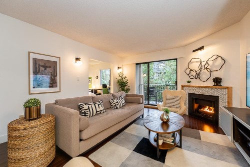 222-9101 Horne Street  Burnaby, BC V3N 4M3