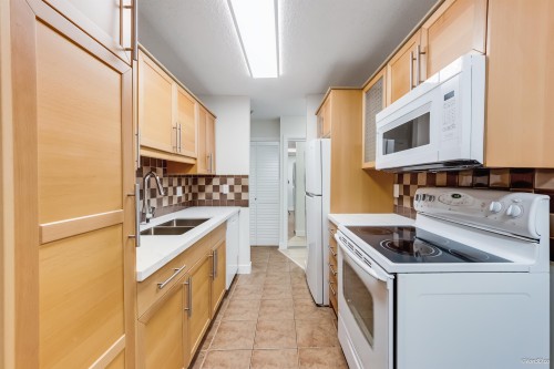 115-8591 Westminster Highway, Richmond, BC 