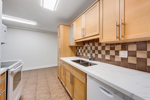 115-8591 Westminster Highway, Richmond, BC 