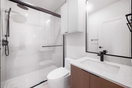 2-5554 Culloden Street, Vancouver, BC 