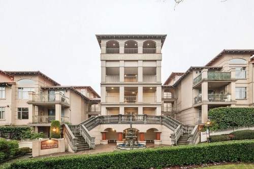 208-3176 Plateau Boulevard Boulevard  Coquitlam, BC V3E 3J2