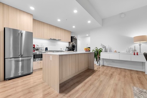 411-735 Anskar Court, Coquitlam, BC 