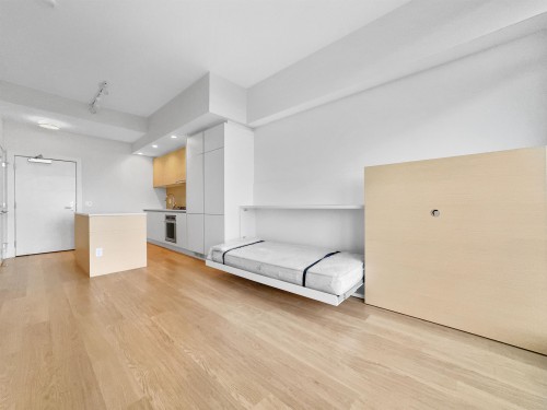 36Xx-657 Whiting Way, Coquitlam, BC 