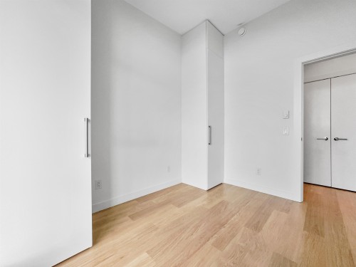 36Xx-657 Whiting Way, Coquitlam, BC 