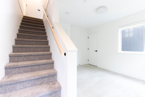 38070 Helm Way, Squamish, BC 