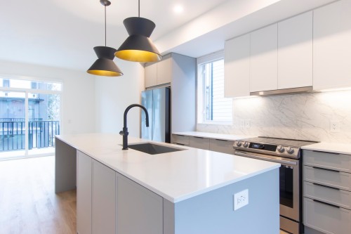 38070 Helm Way, Squamish, BC 