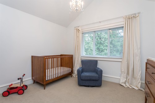 6417 Pitt Street, West Vancouver, BC 