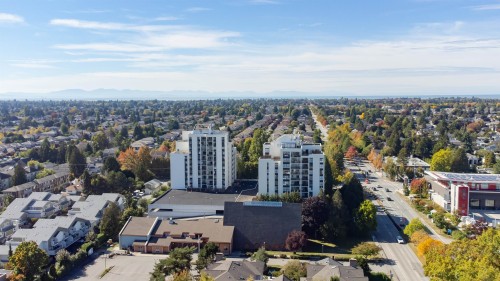 324-7295 Moffatt Road, Richmond, BC 