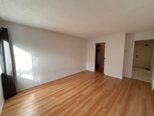 324-7295 Moffatt Road, Richmond, BC 