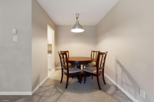 210-8511 Ackroyd Road, Richmond, BC 