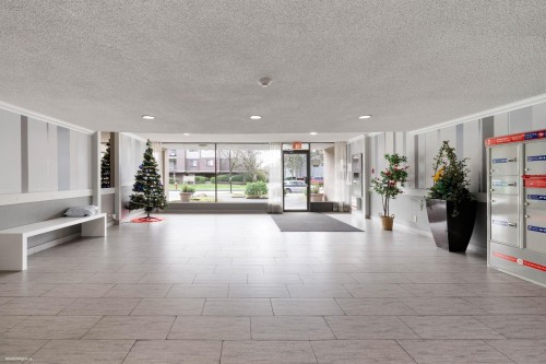 210-8511 Ackroyd Road, Richmond, BC 