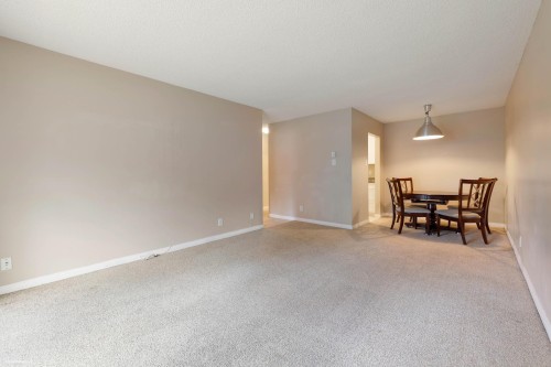 210-8511 Ackroyd Road, Richmond, BC 