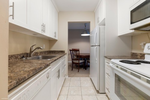 210-8511 Ackroyd Road, Richmond, BC 