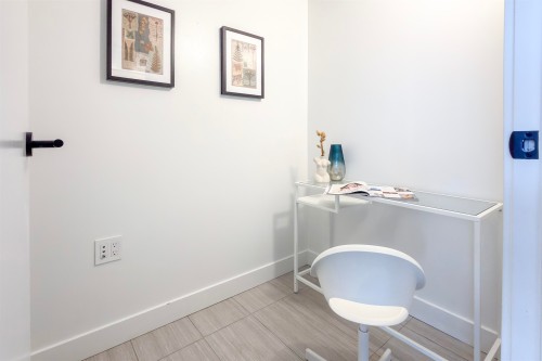 702-5058 Joyce Street, Vancouver, BC 