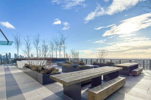 702-5058 Joyce Street, Vancouver, BC 