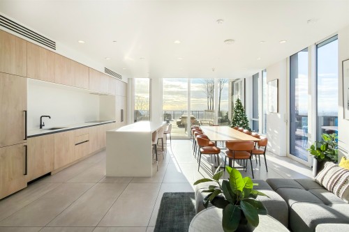 702-5058 Joyce Street, Vancouver, BC 