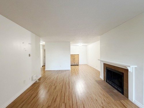 302-8591 Westminster Highway, Richmond, BC 