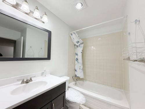 302-8591 Westminster Highway, Richmond, BC 