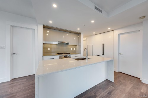 1608-4711 Hazel Street, Burnaby, BC 