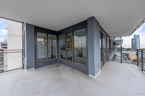 1608-4711 Hazel Street, Burnaby, BC 