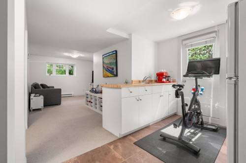 6591 Vine Street, Vancouver, BC 