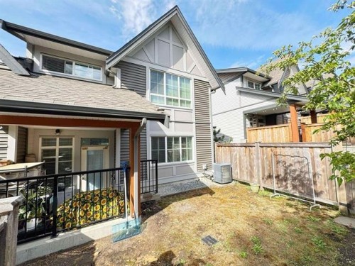 13-23539 Gilker Hill Road, Maple Ridge, BC 