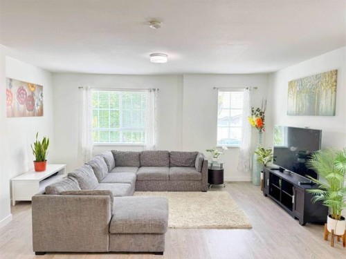 13-23539 Gilker Hill Road, Maple Ridge, BC 